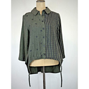 NWT Sassy #13602 Green & Black Striped Woven Button Up Top 3/4 Sleeves S #0240